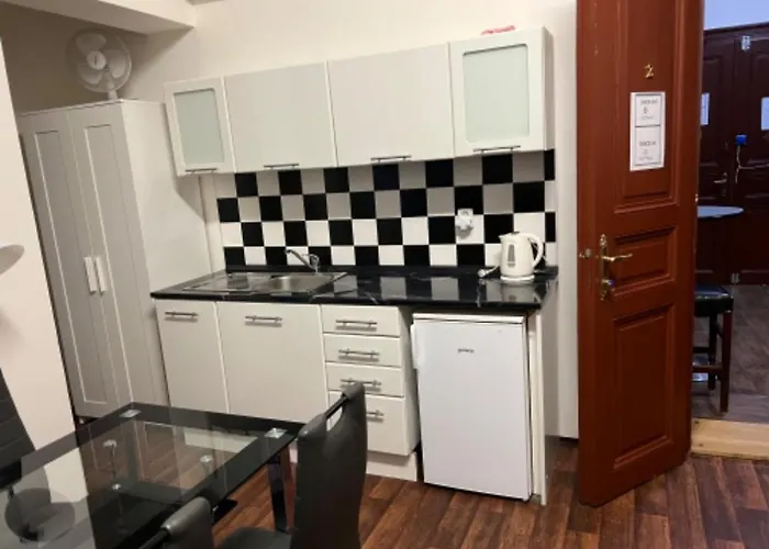 Moon Hostel Praga